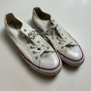 Converse Women’s 10 Low Top White Shoes